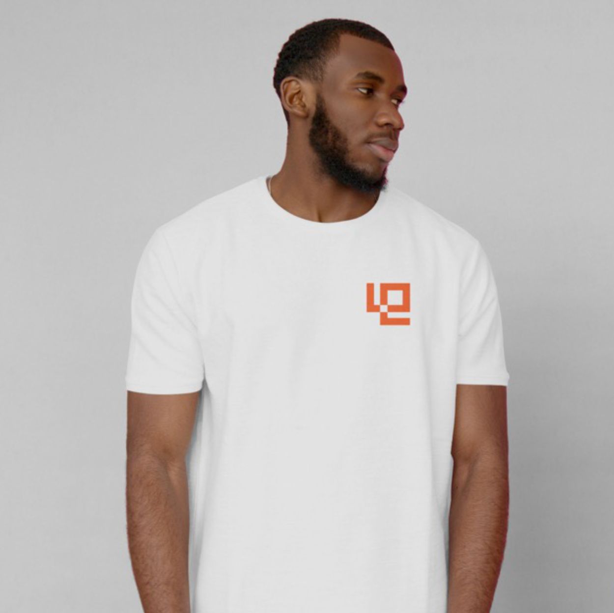 Man wearing a Tshirt